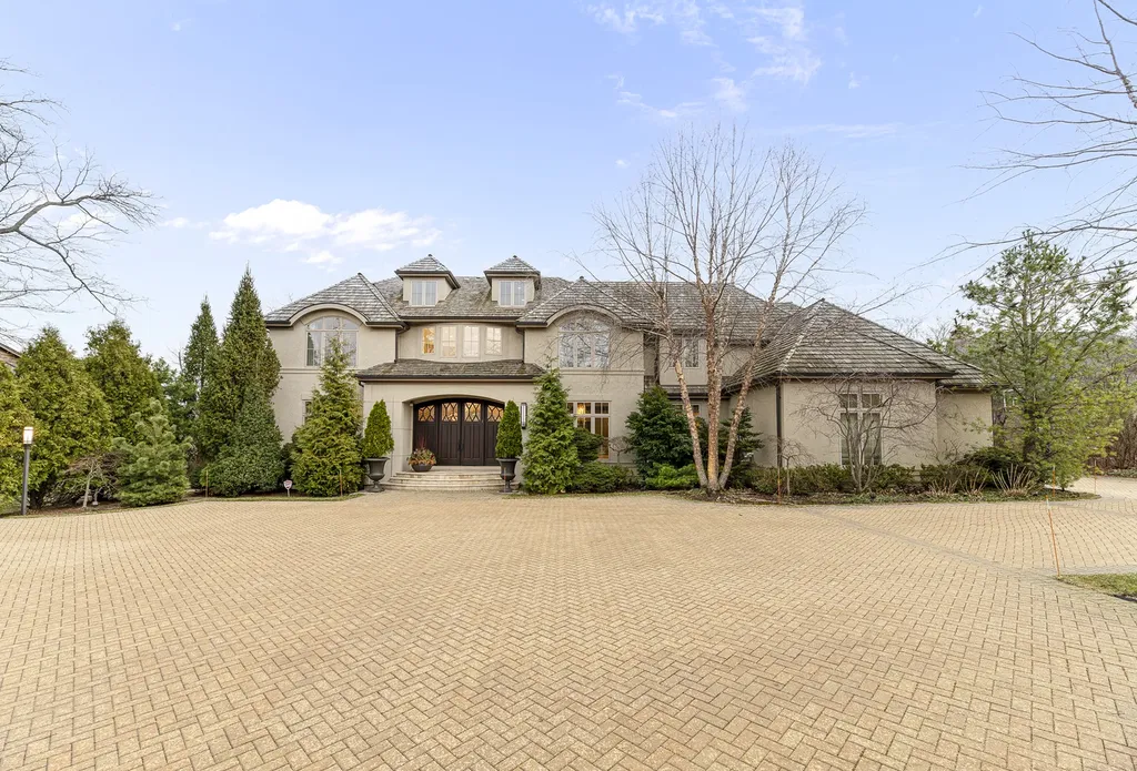 1755 Sunnyside Avenue Highland Park IL 60035