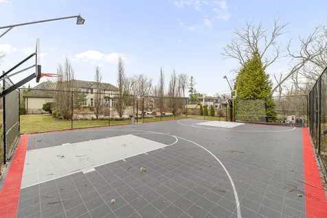 1755 Sunnyside Avenue Highland Park IL 60035
