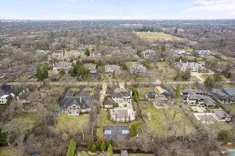 1755 Sunnyside Avenue Highland Park IL 60035