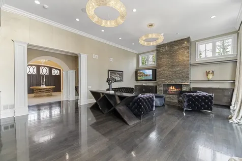 1755 Sunnyside Avenue Highland Park IL 60035