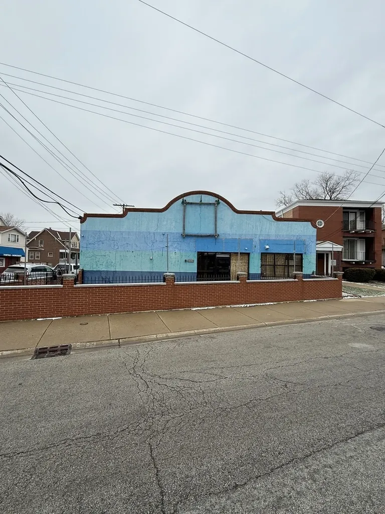1964 Vermont Street Blue Island IL 60406