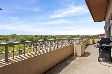 45 Prairie Park Drive Wheeling IL 60090