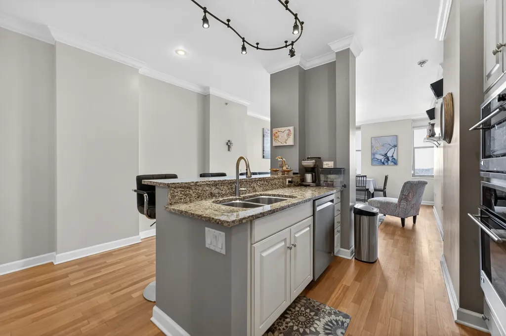 310 South Michigan Avenue Chicago IL 60604