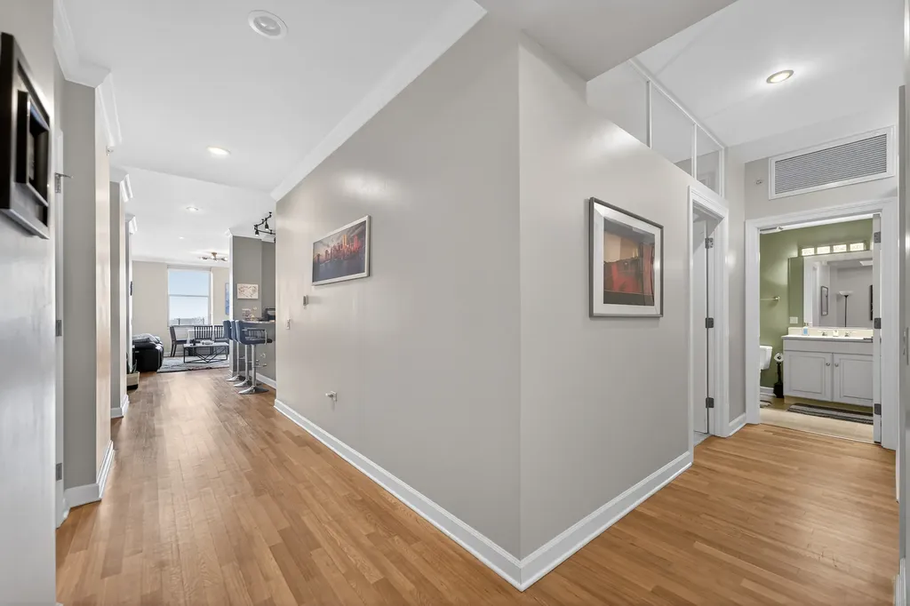 310 South Michigan Avenue Chicago IL 60604