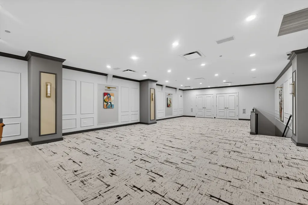 310 South Michigan Avenue Chicago IL 60604
