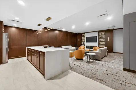 310 South Michigan Avenue Chicago IL 60604
