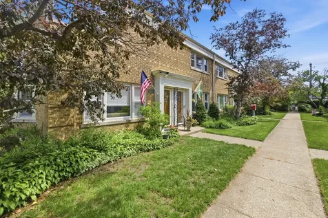 208 South Boulevard Evanston IL 60202