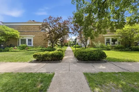 208 South Boulevard Evanston IL 60202