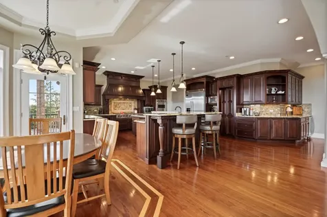 39W431 Long Meadow Lane St. Charles IL 60175