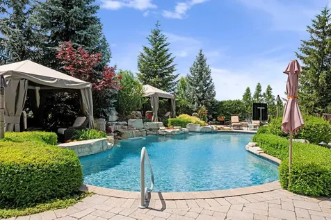 39W431 Long Meadow Lane St. Charles IL 60175