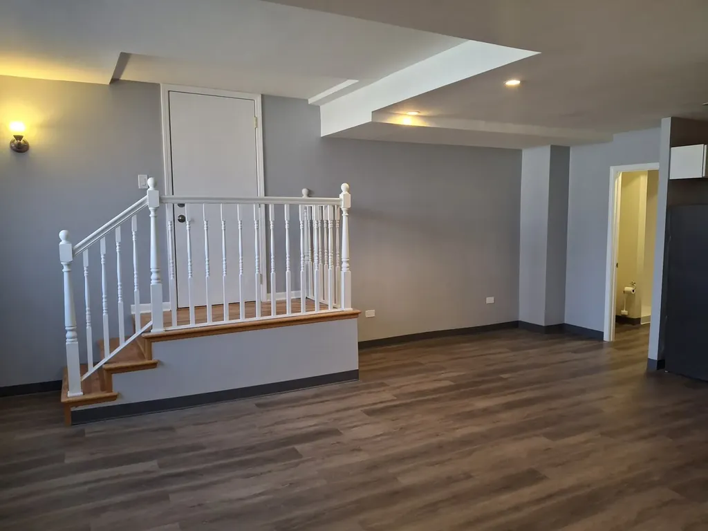 3149 West Wellington Avenue Chicago IL 60618