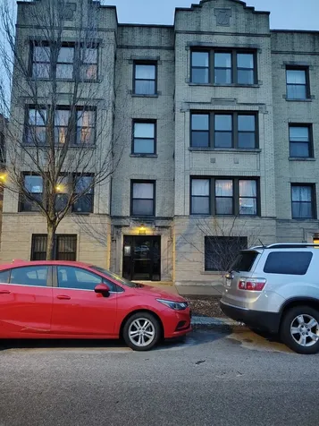 3149 West Wellington Avenue Chicago IL 60618