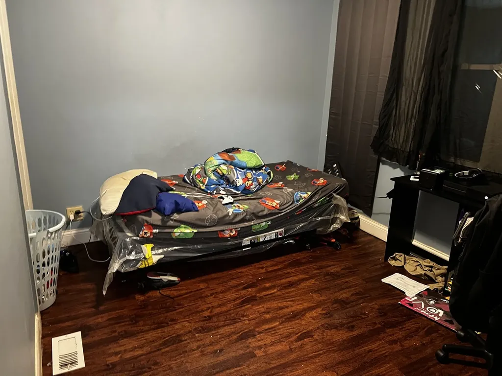 6930 South Laflin Street Chicago IL 60636