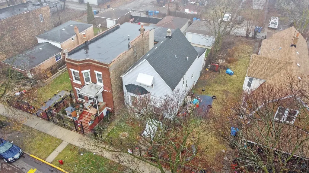 6930 South Laflin Street Chicago IL 60636