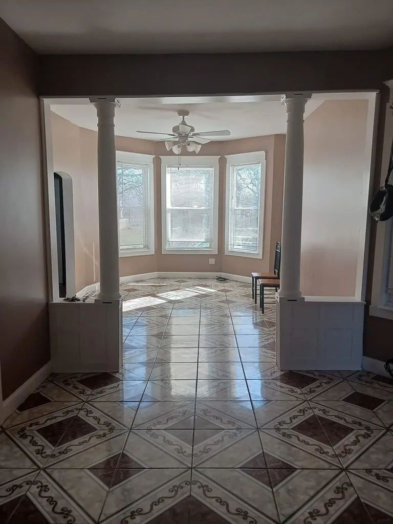 6930 South Laflin Street Chicago IL 60636