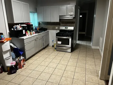 6930 South Laflin Street Chicago IL 60636