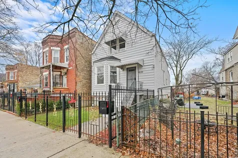 6930 South Laflin Street Chicago IL 60636