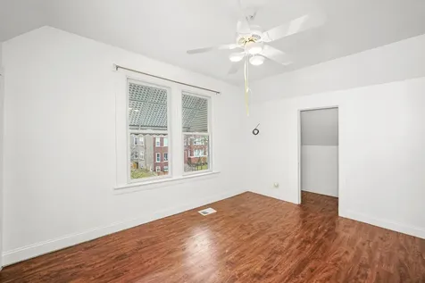 6930 South Laflin Street Chicago IL 60636