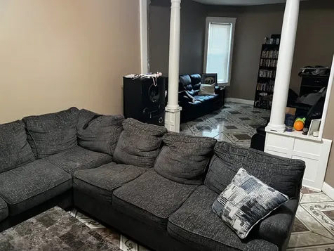 6930 South Laflin Street Chicago IL 60636