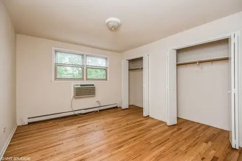 2001 West Touhy Avenue Chicago IL 60626