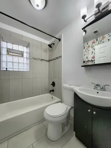1941 West 21st Place Chicago IL 60608