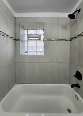 1941 West 21st Place Chicago IL 60608