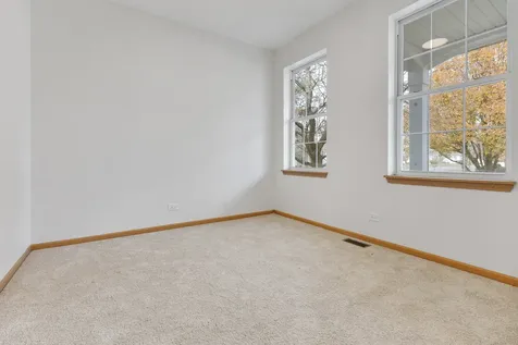 786 Bohannon Circle Oswego IL 60543