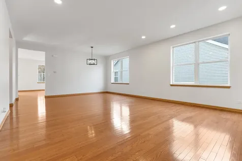 786 Bohannon Circle Oswego IL 60543