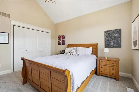 34 Stonebrook Court Bloomington IL 61704