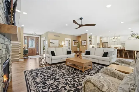 34 Stonebrook Court Bloomington IL 61704