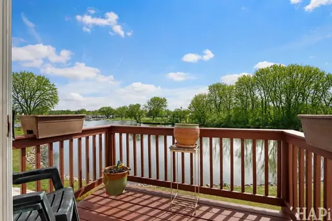 1167 North Oakwood Drive Fox Lake IL 60020