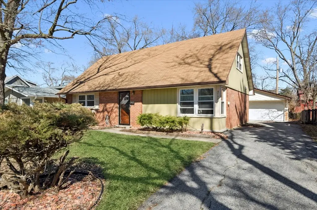 3724 168TH Street Country Club Hills IL 60478