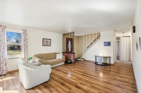 3724 168TH Street Country Club Hills IL 60478