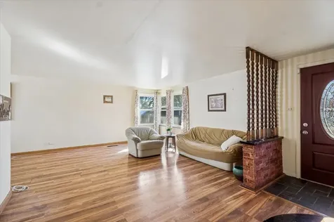 3724 168TH Street Country Club Hills IL 60478