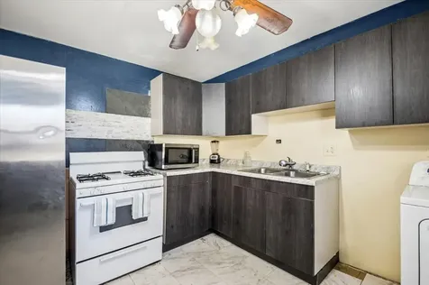 3724 168TH Street Country Club Hills IL 60478