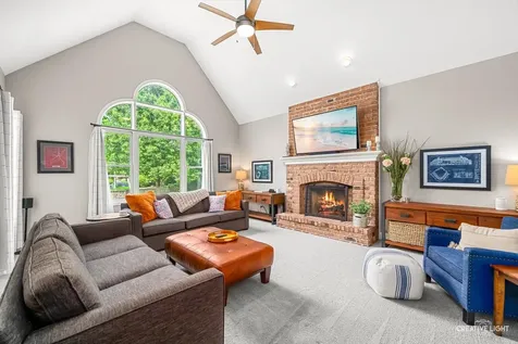 2603 Charlestowne Lane Naperville IL 60564