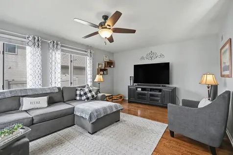 515 Buckingham Place Shorewood IL 60404