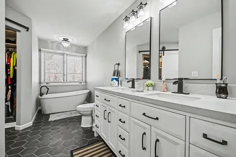 515 Buckingham Place Shorewood IL 60404