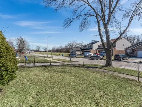 595 Hickory Street Chicago Heights IL 60411