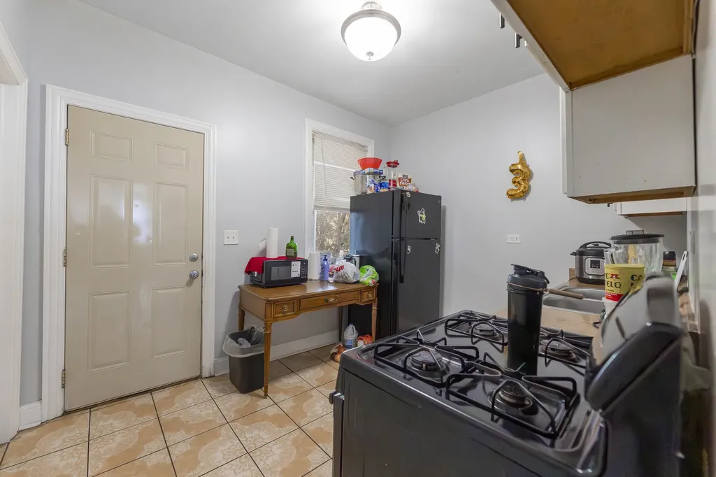 6613 South Justine Street Chicago IL 60636