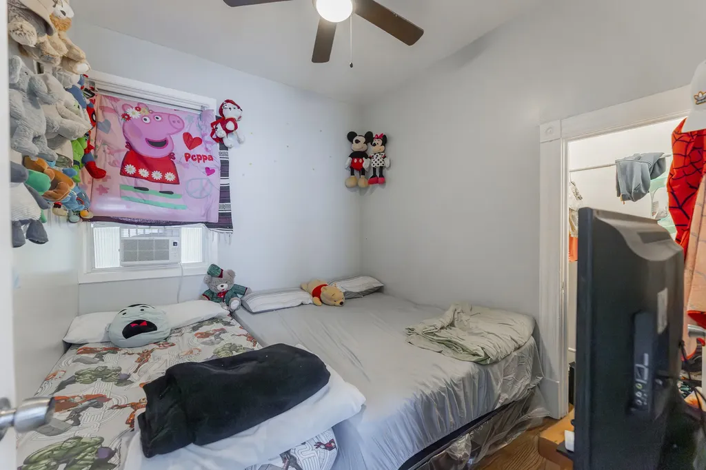 6613 South Justine Street Chicago IL 60636