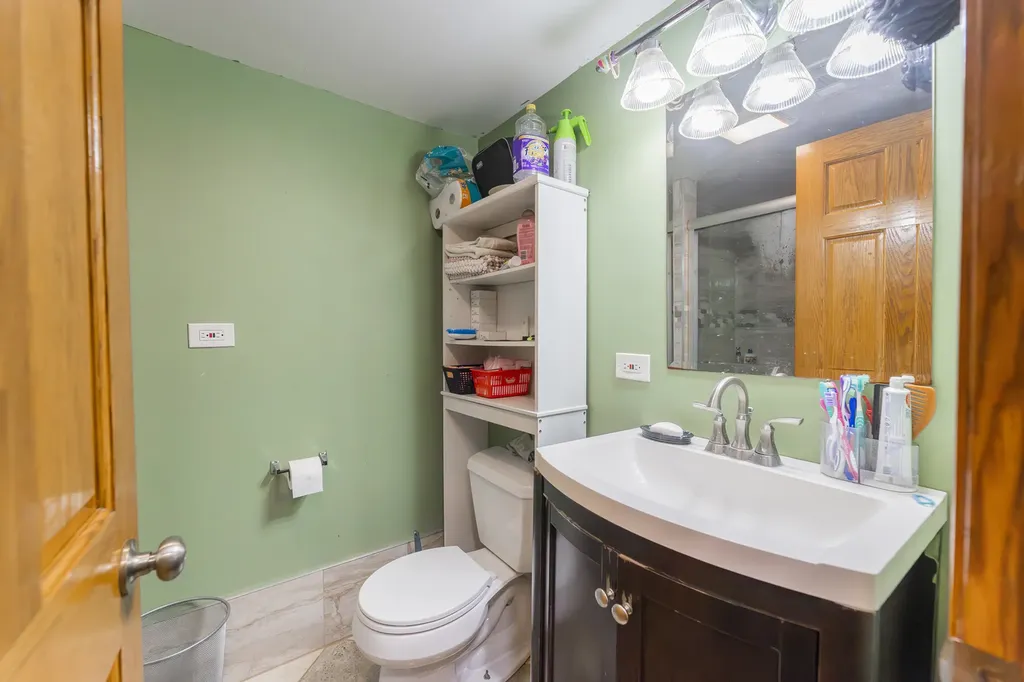6613 South Justine Street Chicago IL 60636