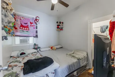 6613 South Justine Street Chicago IL 60636