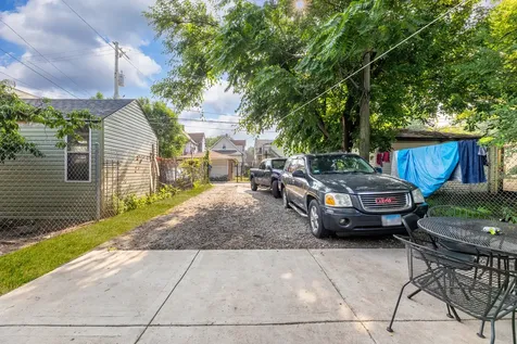 6613 South Justine Street Chicago IL 60636