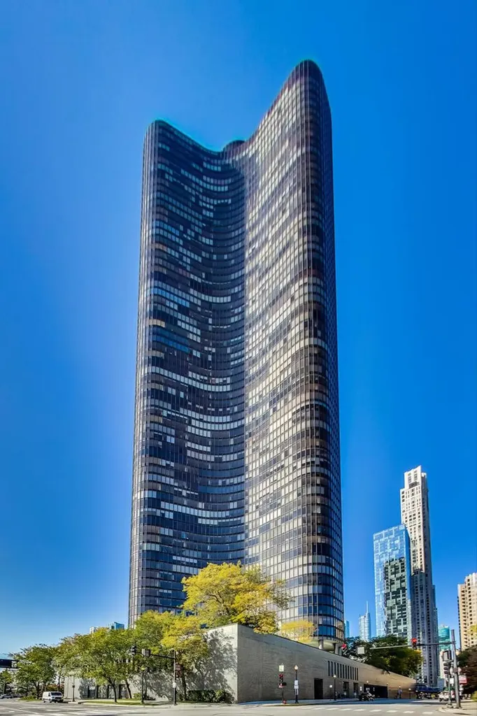 505 North Lake Shore Drive Chicago IL 60611
