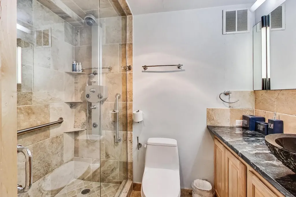 505 North Lake Shore Drive Chicago IL 60611