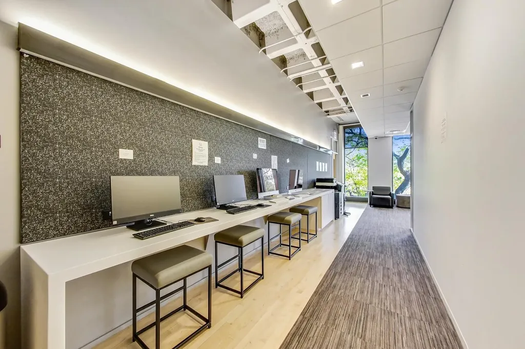 505 North Lake Shore Drive Chicago IL 60611