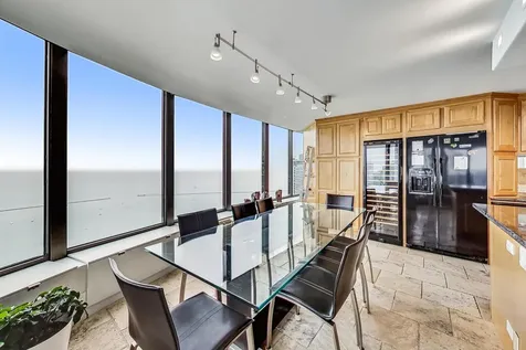 505 North Lake Shore Drive Chicago IL 60611