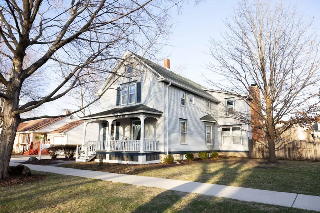 15111 South Fox River Street Plainfield IL 60544