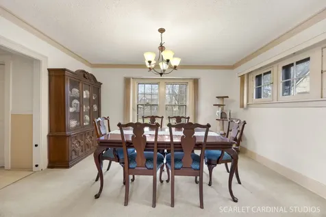 355 Lawndale Avenue Aurora IL 60506